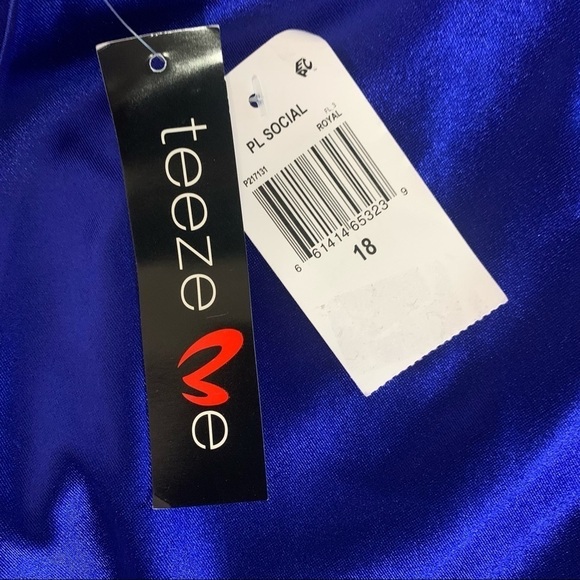 Teeze Me New With Tags Size 18 Blue Satin Cocktail A-Line Party Dress - Picture 9 of 13